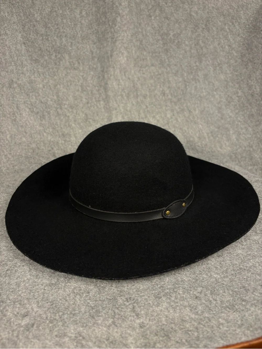 D&Y black 100%